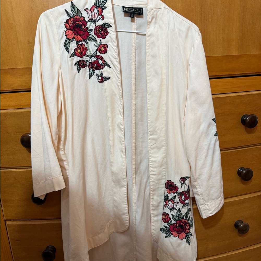 DC Cream Apparel with Signature Label
